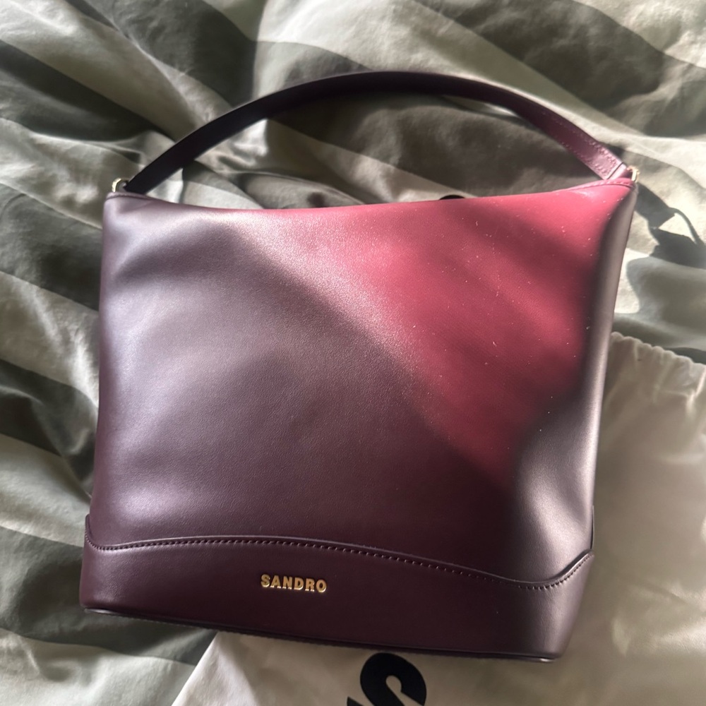 SANDRO TANGOSO BUCKET BAG. NWT $250